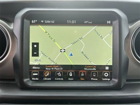 Used 2021 Jeep Gladiator Willys image 18