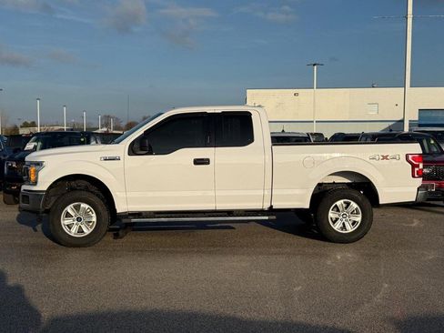 Used 2020 Ford F150 XLT image 2