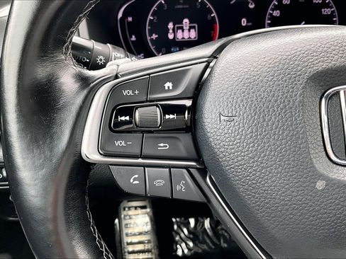 Used 2021 Honda Accord Sport image 17