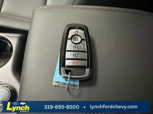 New 2026 Ford Explorer Active w/ Active Comfort Package image 15