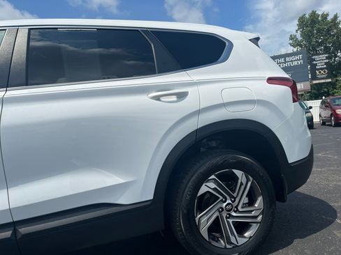 Used 2022 Hyundai Santa Fe SE image 10