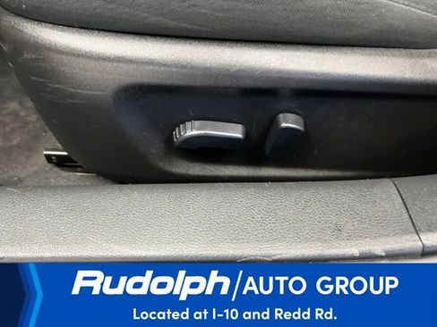 Used 2025 Nissan Altima 2.5 SV image 11