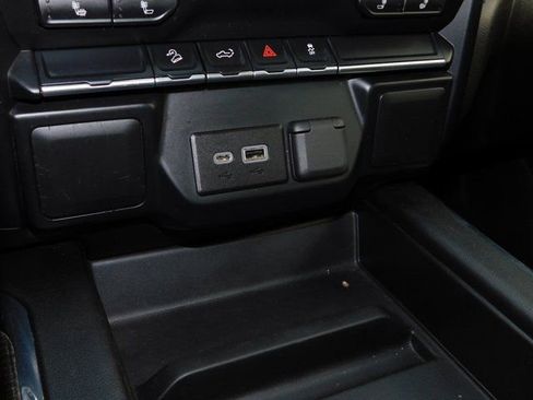 Used 2022 Chevrolet Silverado 1500 LT Trail Boss image 35