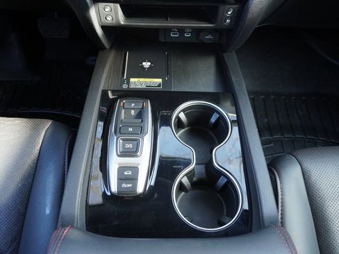 Used 2024 Honda Passport Black Edition image 23