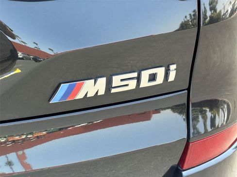 Used 2021 BMW X5 M50i w/ Executive Package AWD/4WD image 8