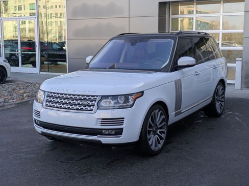 Used 2017 Land Rover Range Rover Autobiography image 8