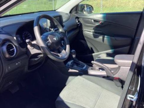 Used 2019 Hyundai Kona SE FWD image 14