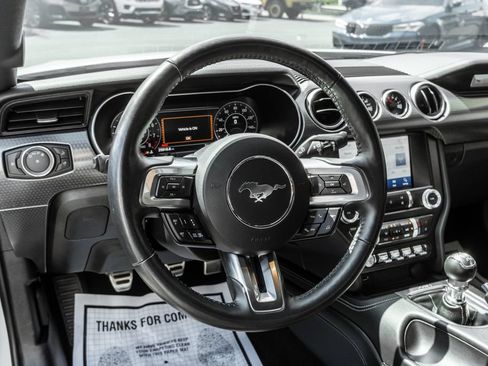Used 2021 Ford Mustang GT Premium w/ GT Performance Package RWD image 9