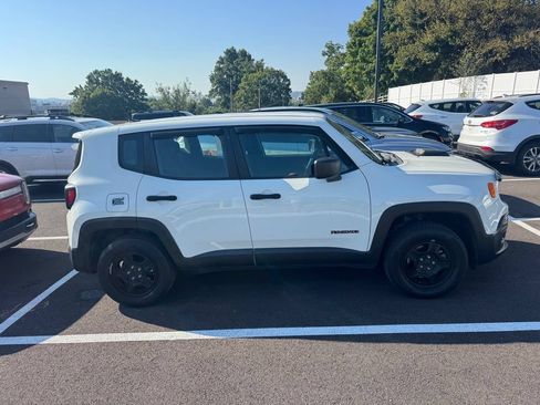 Used 2018 Jeep Renegade Sport w/ Power & Air Group AWD/4WD image 12