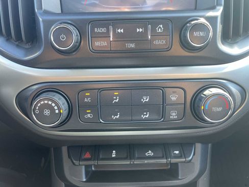 Used 2016 Chevrolet Colorado LT w/ LT Convenience Package AWD/4WD image 16