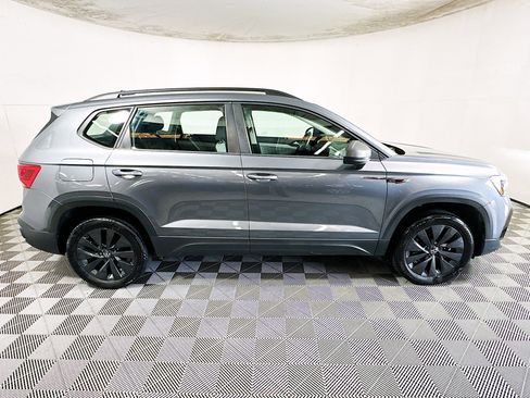 Used 2024 Volkswagen Taos S FWD image 2