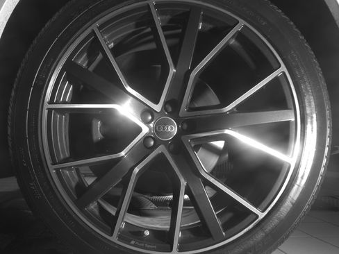 Certified 2023 Audi SQ8 Prestige w/ Prestige Package AWD/4WD image 28