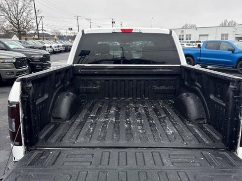 Used 2020 Ford F150 XLT image 14