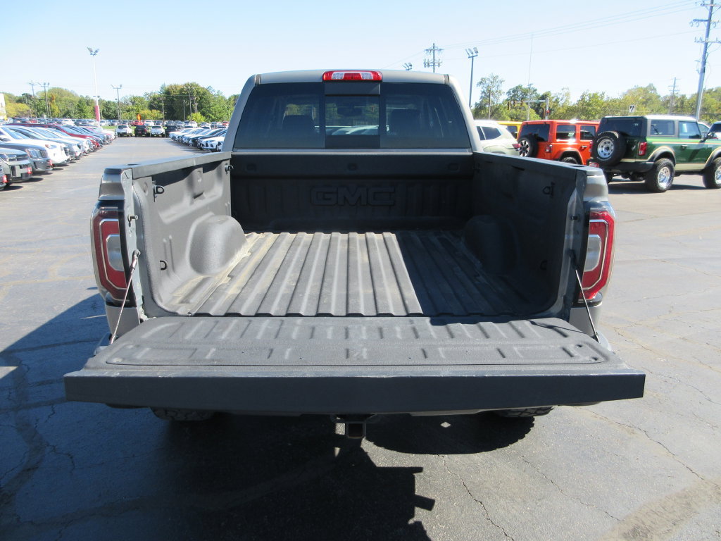 Used 2017 GMC Sierra 1500 SLT AWD/4WD image 8