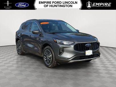 Used 2025 Ford Escape SE w/ PHEV Premium Package