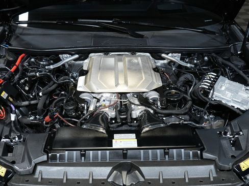 Used 2024 Audi RS 6 performance image 52