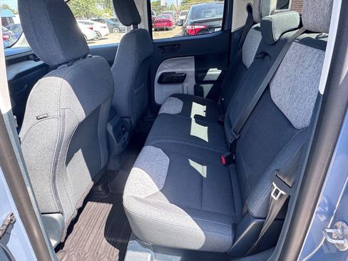 Used 2025 Ford Maverick XLT w/ XLT Luxury Package AWD/4WD image 12