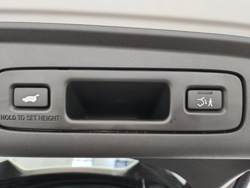 Certified 2025 Acura ADX A-Spec image 31