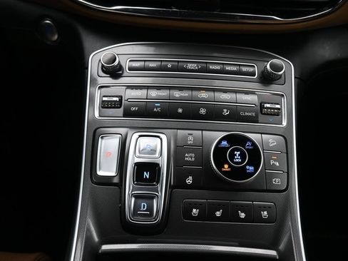 Used 2021 Hyundai Santa Fe Calligraphy AWD/4WD image 30
