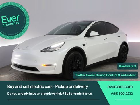 Used 2021 Tesla Model Y Long Range AWD/4WD image 1