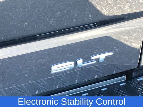 Certified 2024 GMC Sierra 1500 SLT image 32