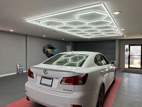 Used 2011 Lexus IS 250 image 6