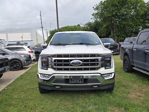 Used 2022 Ford F150 Lariat w/ Equipment Group 502A High AWD/4WD image 2