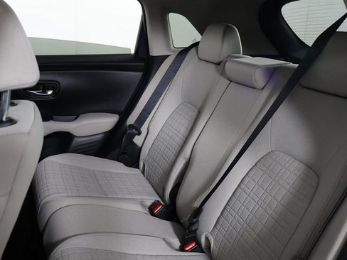 Certified 2026 Honda HR-V LX image 29