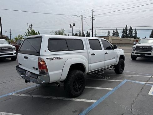 Used 2013 Toyota Tacoma PreRunner w/ SR5 Pkg RWD image 5
