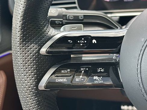 Certified 2024 Mercedes-Benz GLS 450 4MATIC image 23