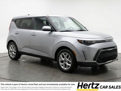Used 2025 Kia Soul LX w/ LX Technology Package
