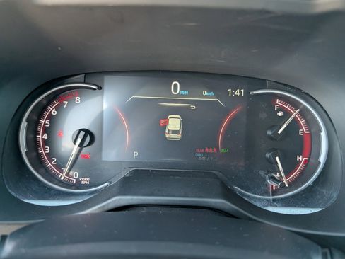 Used 2024 Toyota RAV4 XLE image 19