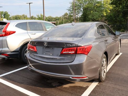 Used 2019 Acura TLX FWD image 5