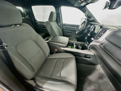 Used 2023 RAM 1500 4x4 Crew Cab image 30