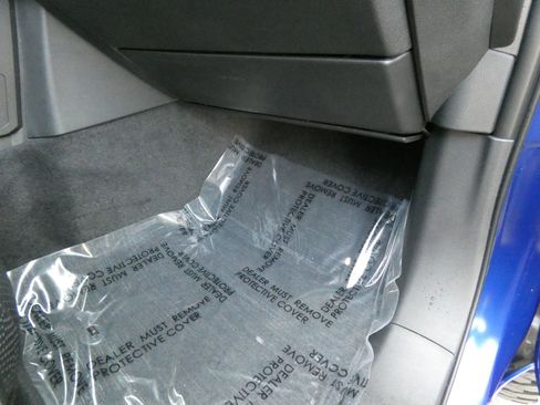 Used 2025 Toyota Tacoma SR5 image 39