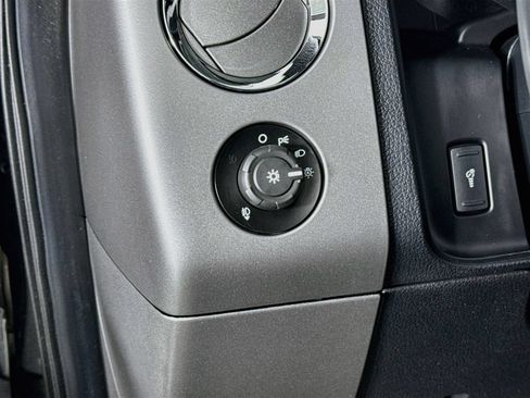 Used 2017 Ford Expedition EL Platinum AWD/4WD image 11