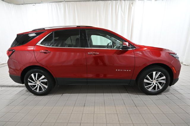 Used 2022 Chevrolet Equinox Premier AWD/4WD image 14