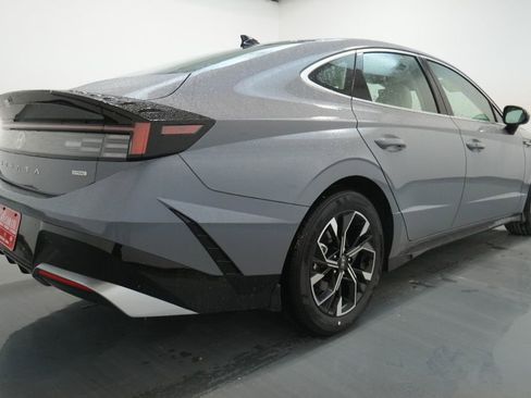 New 2025 Hyundai Sonata SEL image 9