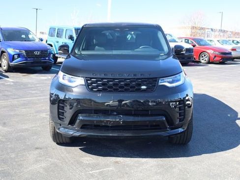 Used 2024 Land Rover Discovery Dynamic SE image 2