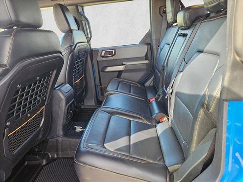 Used 2021 Ford Bronco Badlands image 22