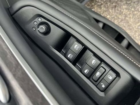 Certified 2023 Jeep Grand Cherokee Limited image 21