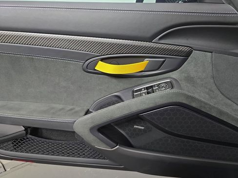 Certified 2025 Porsche 718 Cayman GT4 RS image 22