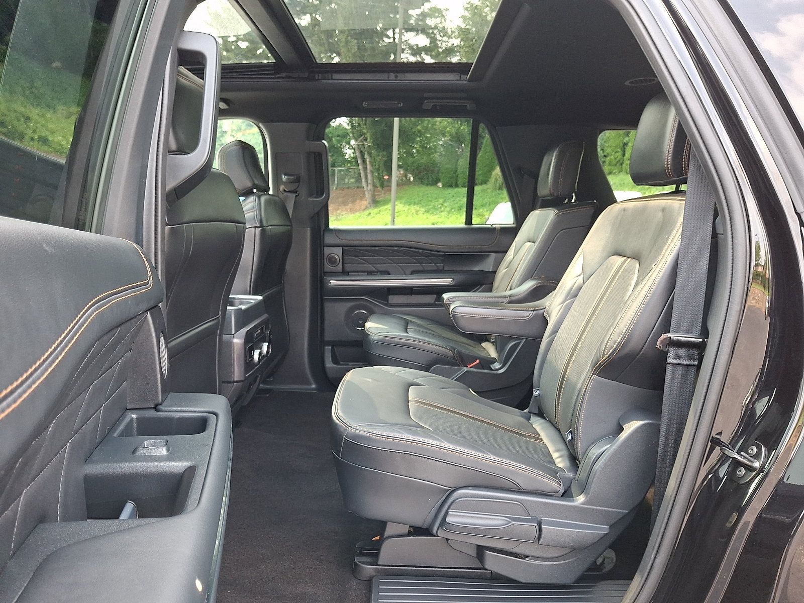 Certified 2023 Ford Expedition Max Platinum AWD/4WD image 11