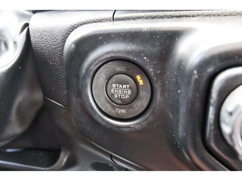 Used 2023 Jeep Wrangler Unlimited w/ Cold Weather Group AWD/4WD image 20