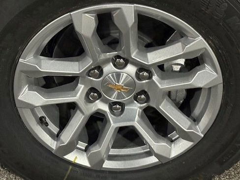 New 2026 Chevrolet Silverado 1500 LT image 11