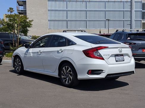 Used 2016 Honda Civic EX image 10