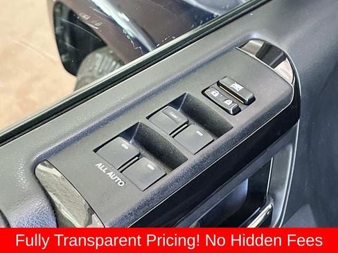 Used 2021 Toyota 4Runner Venture w/ Moonroof Package AWD/4WD image 27