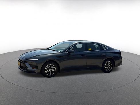 Used 2026 Hyundai Sonata Blue FWD image 8