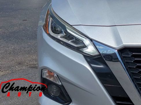 Used 2020 Nissan Altima 2.5 SL AWD/4WD image 11