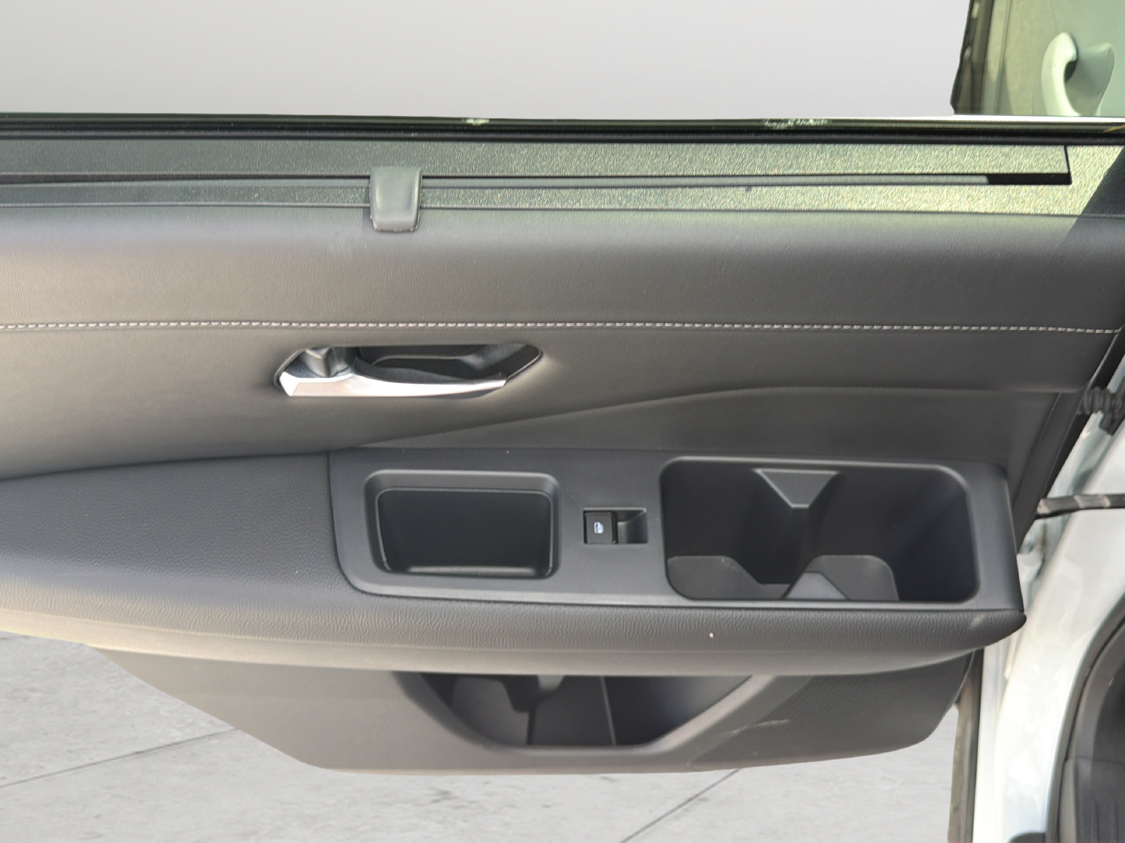 Certified 2025 Nissan Pathfinder SL AWD/4WD image 36